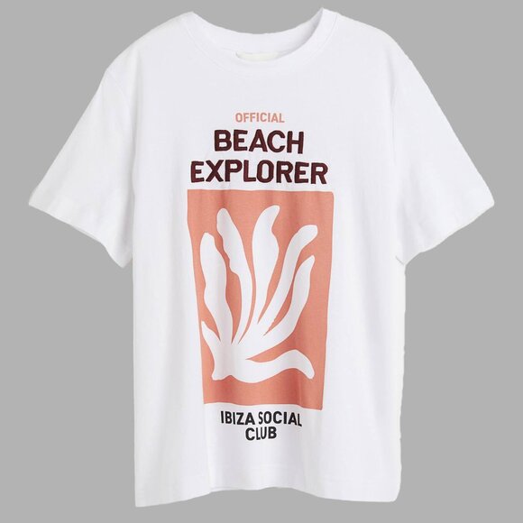 NWOT - H&M Printed T-Shirt Beach Explorer - Picture 1 of 7